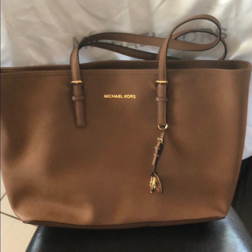 Pretty tote